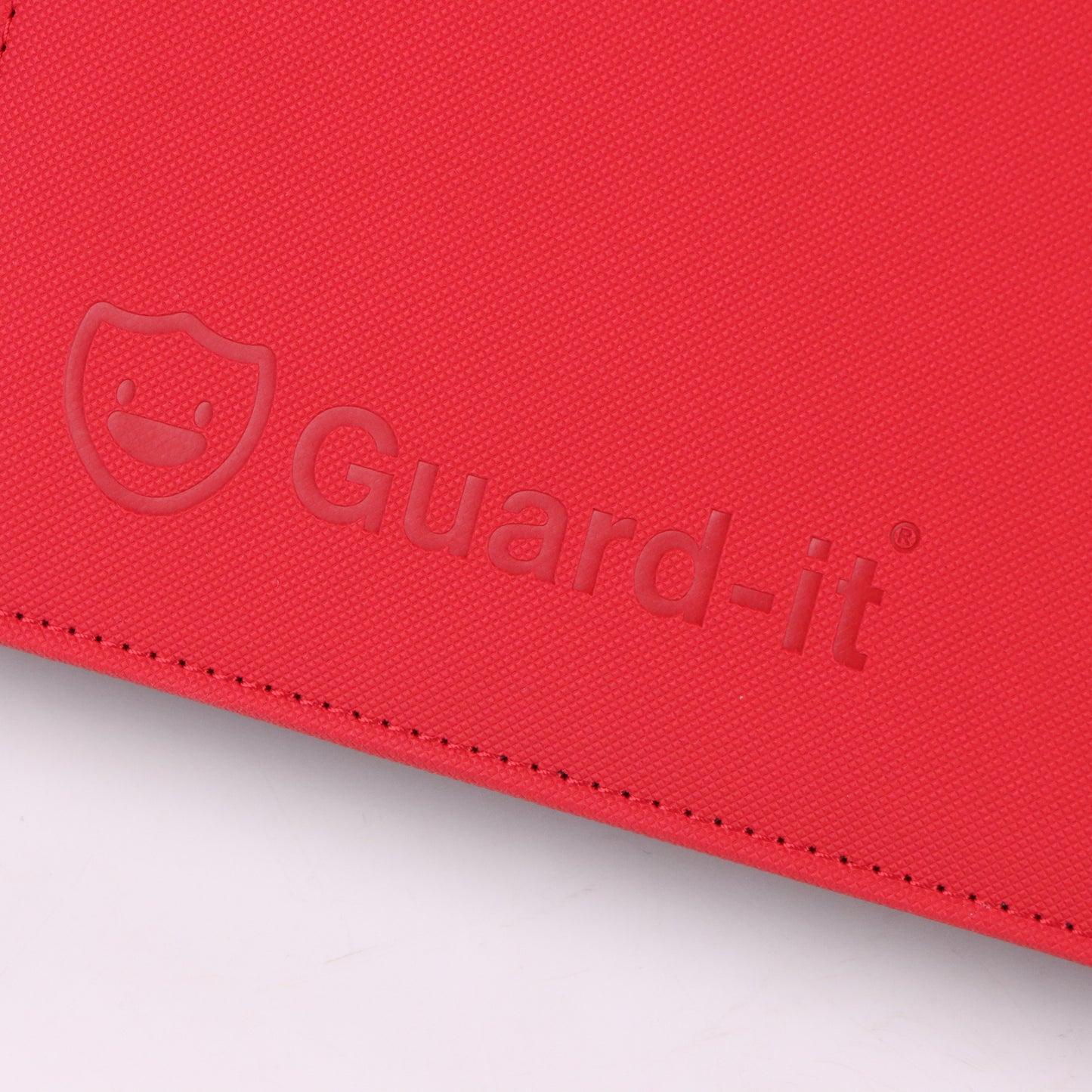 9 Pocket Trading Card Zip Binder