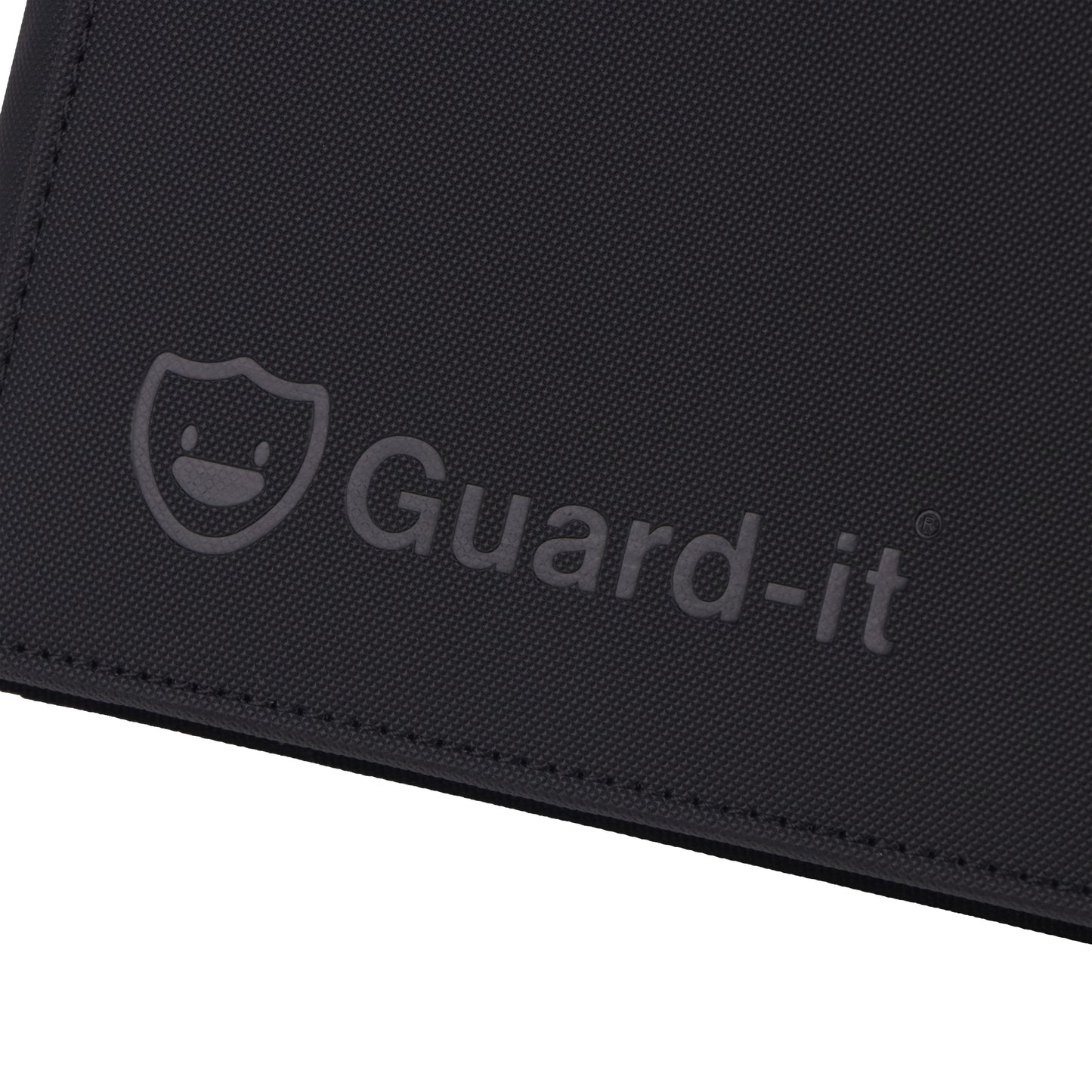 9 Pocket Trading Card Zip Binder