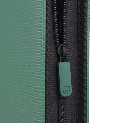 9 Pocket Trading Card Zip Binder